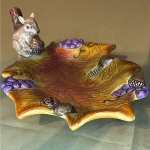 Discontinued Fitz and Floyd Squirrel/Fall Leaves Tray